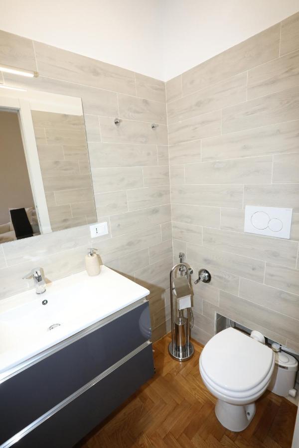 Unique Luxury And Bed & Breakfast Roma